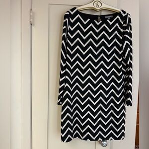 Tinley Road black and white dress Size XL